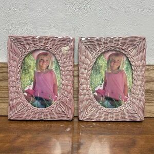 NWT Vintage Pink Set Wicker Picture Photo Frames  1980’s